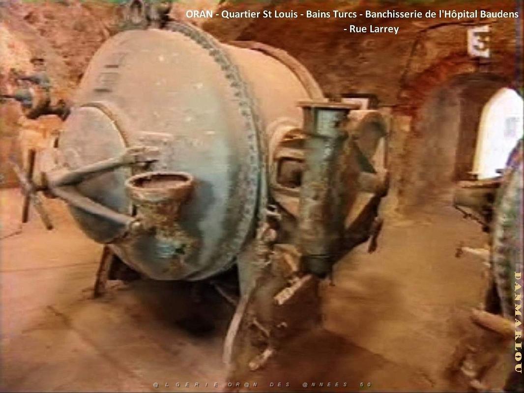 MB f- 72- Hopital militaire- Bains turcs-Laverie.jpg